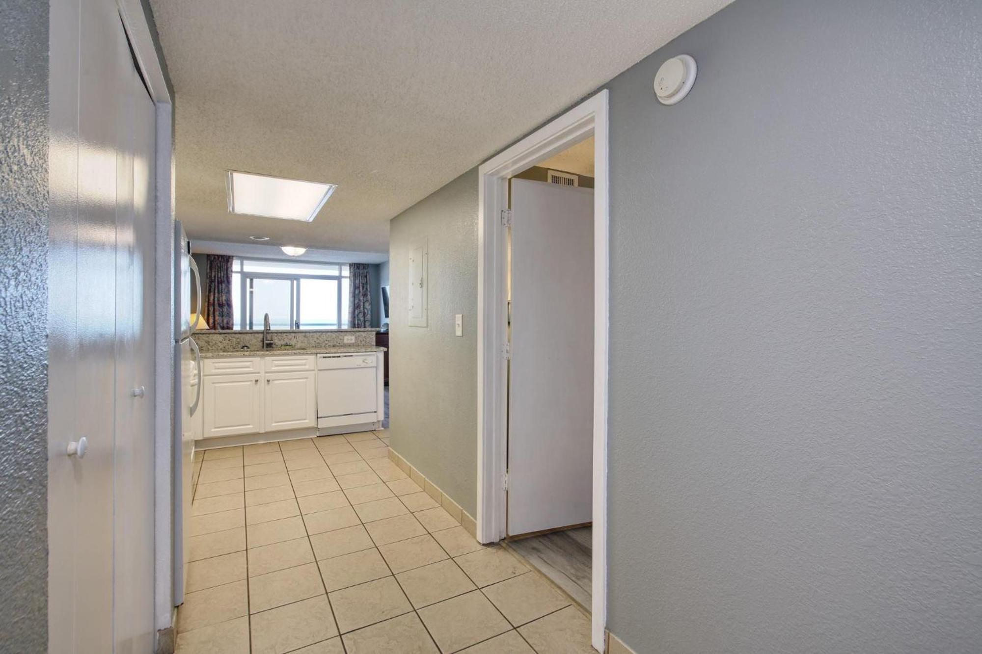 1604 N Ocean Blvd, 0906 - Ocean Front Sleeps 8 Villa Myrtle Beach Exteriör bild